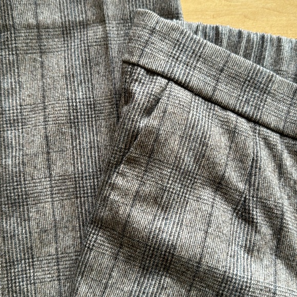 Aritzia pants - Picture 3 of 6